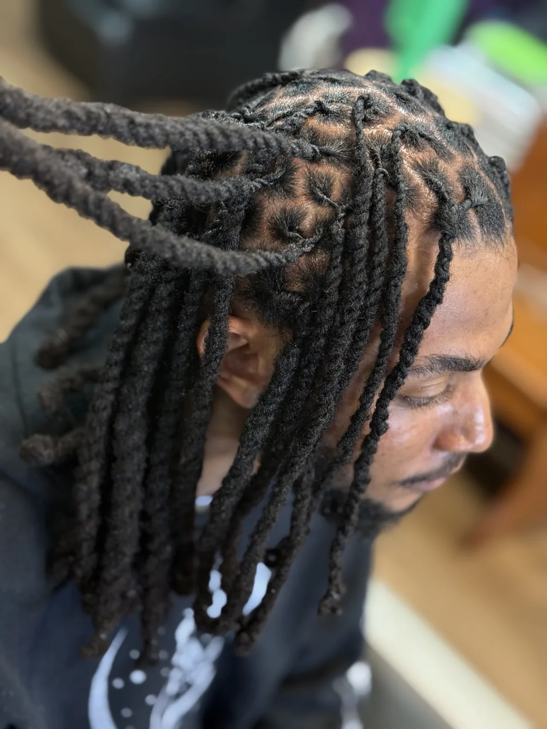 Loc retwist detail